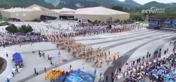 天牛配资 各地妙招频出激发消费潜力 特色“清凉游”带活“避暑经济”